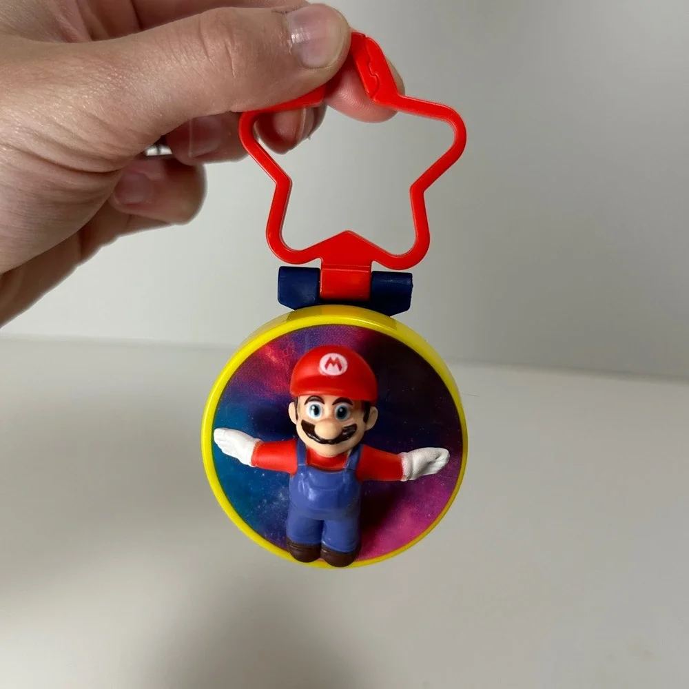Nintendo Super Mario Bros Movie McDonalds Happy Meal Toy Spinning Star Clip 2026
